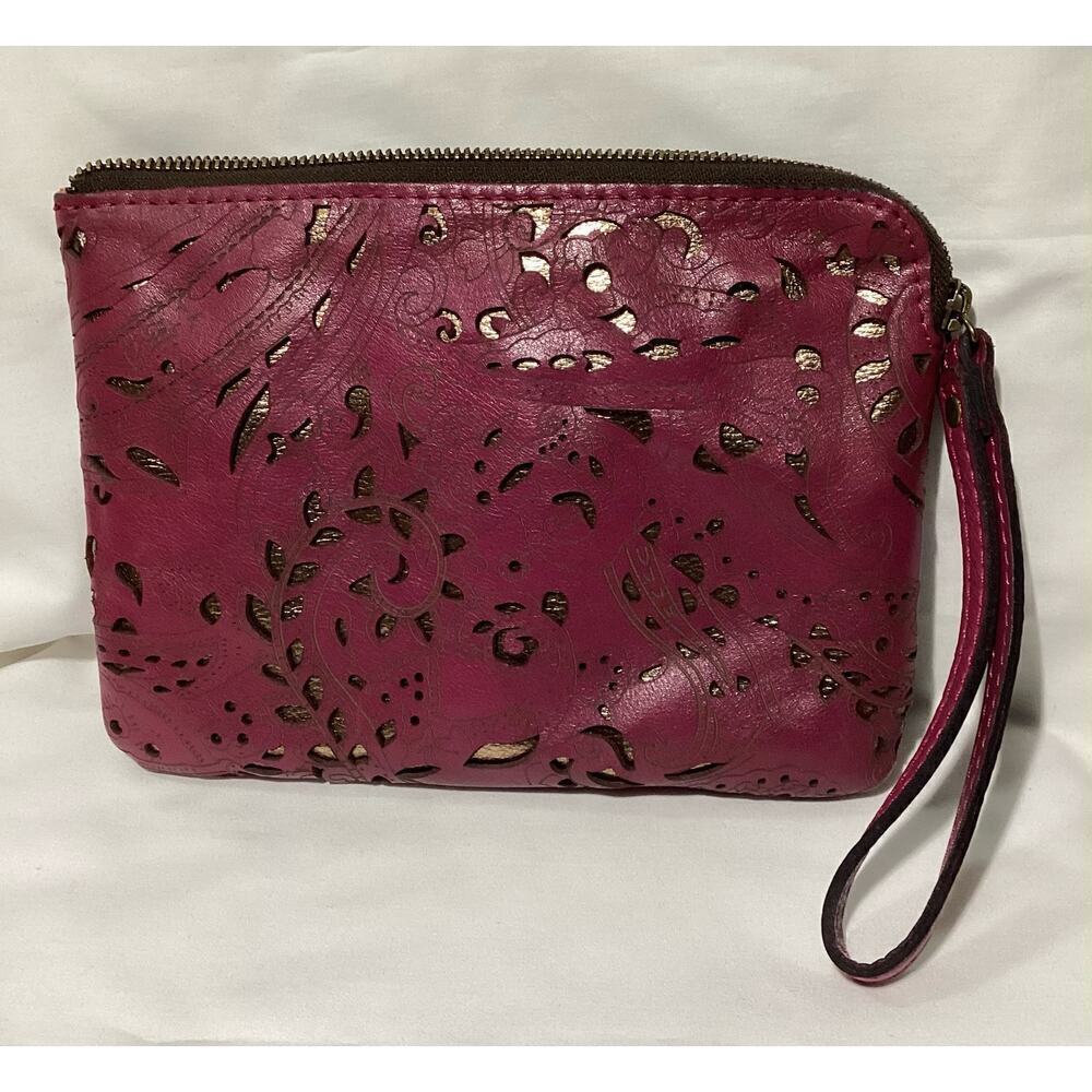 Patricia Nash laser cut  frame leather wristlet/clutch‎